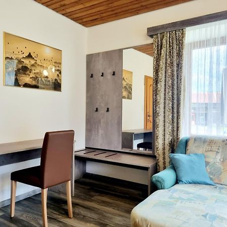 Guesthouse Schoba Typ A Kirchbach  ภายนอก รูปภาพ