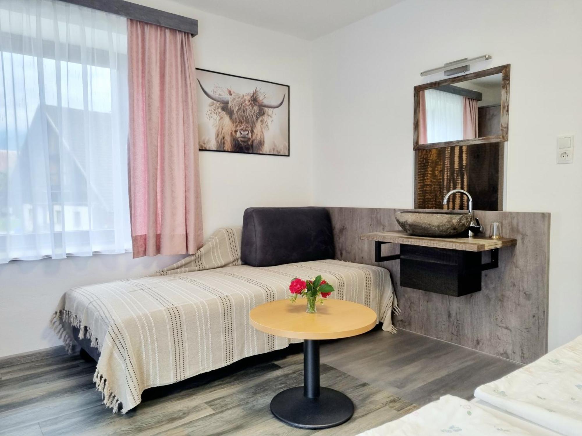 Guesthouse Schoba Typ A Kirchbach  ภายนอก รูปภาพ